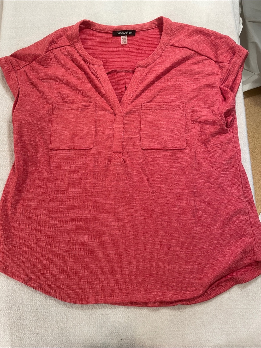 Cable & Gauge Coral Split V-Neck Short Sleeve Top with Chest Pockets